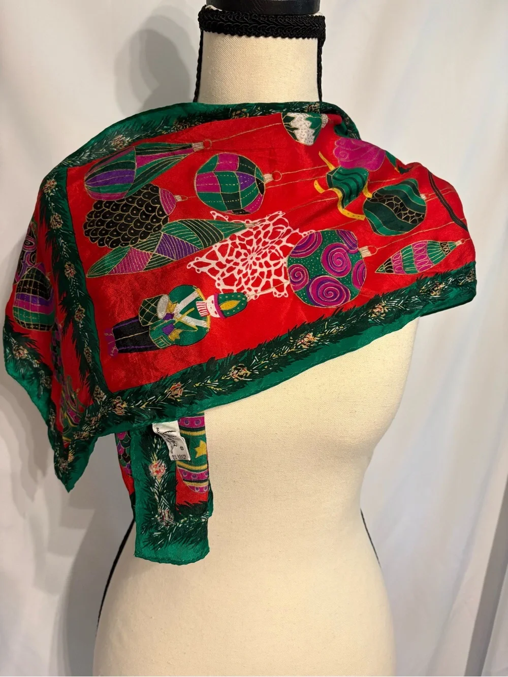 Vintage Vera Neumann Festive Red and Green Holiday Scarf - Women's Accessories